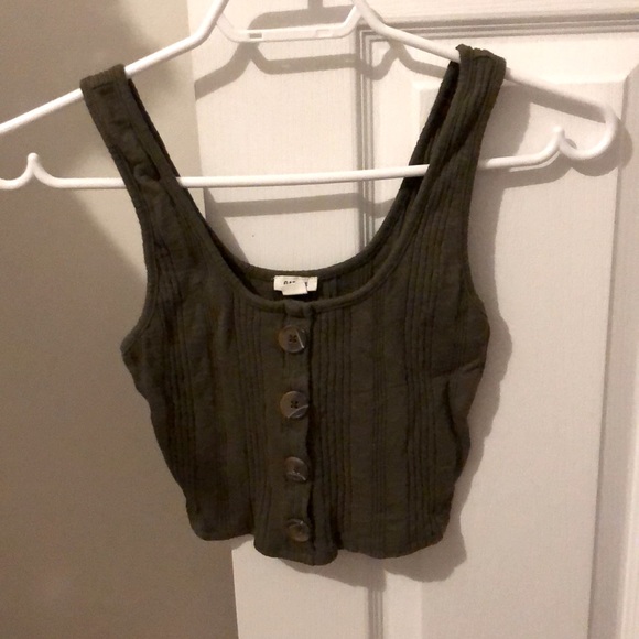 Cropped tank top - Picture 1 of 2